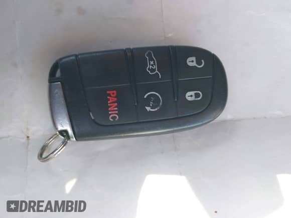 2018 Jeep Grand Cherokee Upland z VIN 1C4RJFAGXJC263843, wystawiony jako IAAI lot #43017495 z przebiegiem 142 416 mil mil oraz . Historia ofert i sprzedaży dostępna na DreamBid. Obrazek 11.