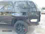 2023 Chevrolet Traverse Premier z VIN 1GNERKKW8PJ334863, wystawiony jako IAAI lot #42060557 z przebiegiem 24 108 mil mil oraz . Historia ofert i sprzedaży dostępna na DreamBid. Obrazek 18.