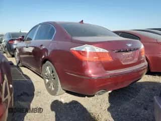 2009 Hyundai Genesis z VIN KMHGC46E99U026064, wystawiony jako Copart lot #73573634 z przebiegiem 201 086 mil mil oraz Czysty tytuł • Clean title. Historia ofert i sprzedaży dostępna na DreamBid. Obrazek 2.