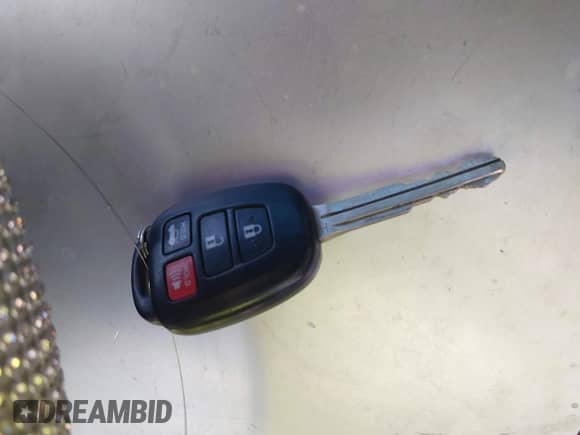 2017 Toyota Camry SE with VIN 4T1BF1FK2HU654942, listed as a IAAI auction lot 43496835 with 78,509 mi miles and . Bid and sale history available at DreamBid. Image 11.