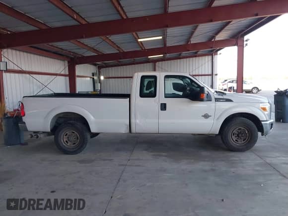 2015 Ford F-250 XLT с VIN 1FT7X2AT7FEB94973, выставлен на аукционе IAAI как лот 43418903 с пробегом 371 424 миль миль и . История ставок и продаж доступна на DreamBid. Изображение 14.