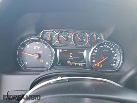 2019 Chevrolet Suburban LT с VIN 1GNSCHKC5KR187585, выставлен на аукционе Copart как лот 70042135 с пробегом 105 410 миль миль и Списание • Salvage title. История ставок и продаж доступна на DreamBid. Изображение 9.