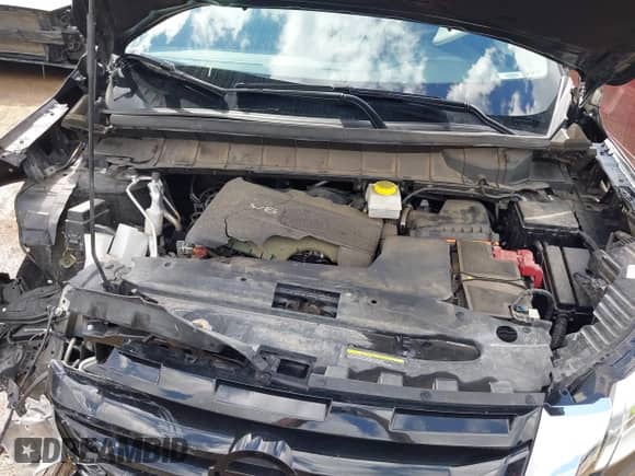 2024 Nissan Pathfinder SL z VIN 5N1DR3CA8RC211175, wystawiony jako IAAI lot #42186719 z przebiegiem 24 643 mil mil oraz . Historia ofert i sprzedaży dostępna na DreamBid. Obrazek 10.