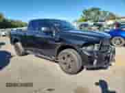 2017 Ram 1500 Express z VIN 1C6RR7FT3HS529022, wystawiony jako Copart lot #84411585 z przebiegiem 113 312 mil mil oraz Szkoda całkowita • Salvage title. Historia ofert i sprzedaży dostępna na DreamBid. Obrazek 4.