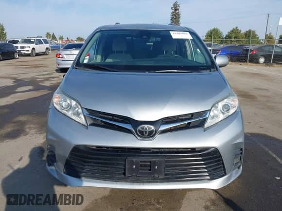 2019 Toyota Sienna LE Auto Access Seat with VIN 5TDKZ3DCXKS998565, listed as a IAAI auction lot 43301086 with 82,702 mi miles and . Bid and sale history available at DreamBid. Image 12.