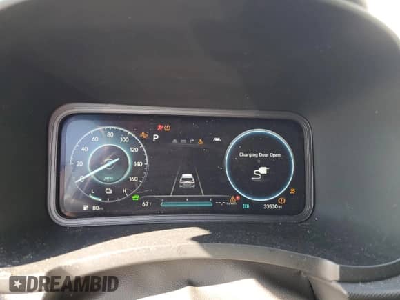 2023 Hyundai Kona SEL with VIN KM8K33AG2PU186460, listed as a Copart auction lot 80683635 with 33,530 mi miles and Non repairable. Bid and sale history available at DreamBid. Image 9.