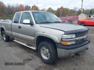 2000 Chevrolet Silverado 2500 LS с VIN 1GCGK29U5YE325929, выставлен на аукционе IAAI как лот 43541532 с пробегом 189 182 миль миль и . История ставок и продаж доступна на DreamBid. Изображение 1.