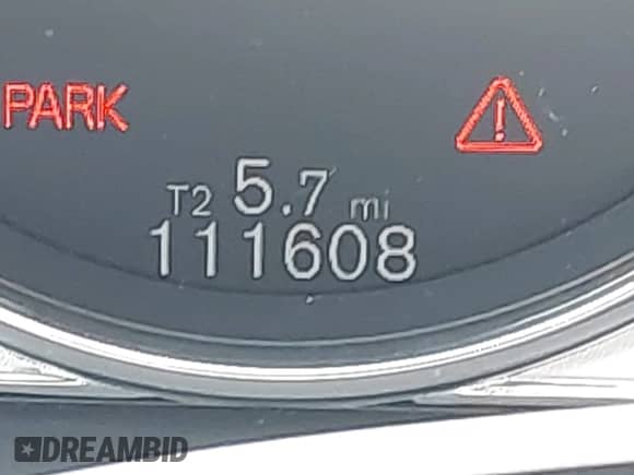 2017 Volvo S60 Inscription z VIN LYV402TK5HB196218, wystawiony jako IAAI lot #42330936 z przebiegiem 111 608 mil mil oraz . Historia ofert i sprzedaży dostępna na DreamBid. Obrazek 16.