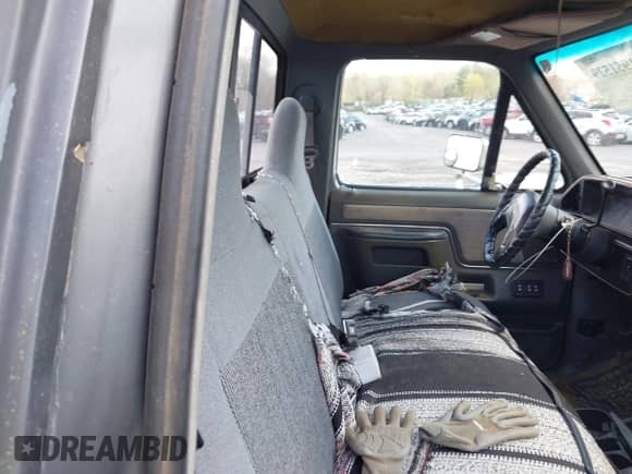 1991 Ford F-150 с VIN 1FTEF14Y4MPA15222, выставлен на аукционе IAAI как лот 41951529 с пробегом 37 508 миль миль и . История ставок и продаж доступна на DreamBid. Изображение 8.