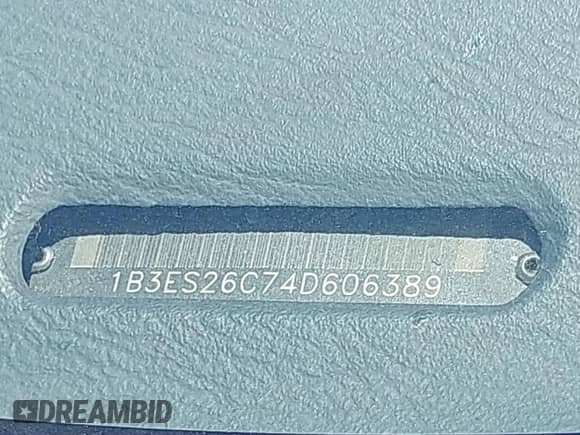 2004 Dodge Neon SE с VIN 1B3ES26C74D606389, выставлен на аукционе IAAI как лот 42201965 с пробегом 175 540 миль миль и . История ставок и продаж доступна на DreamBid. Изображение 9.