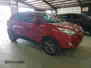 2015 Hyundai Tucson SE z VIN KM8JUCAG6FU974956, wystawiony jako Copart lot #69148475 z przebiegiem 99 898 mil mil oraz Czysty tytuł • Clean title. Historia ofert i sprzedaży dostępna na DreamBid. Obrazek 4.