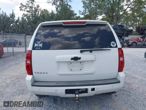 2010 Chevrolet Tahoe LT с VIN 1GNUKBE04AR124728, выставлен на аукционе IAAI как лот 43237181 с пробегом 148 937 миль миль и . История ставок и продаж доступна на DreamBid. Изображение 16.