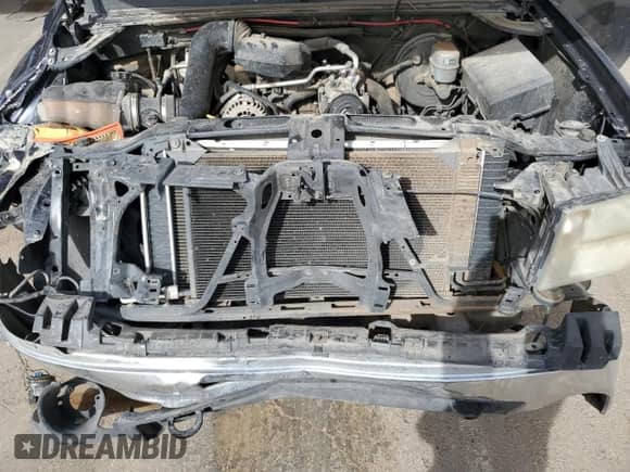 2008 GMC Sierra 1500 Work Truck z VIN 1GTEC19X48Z268768, wystawiony jako Copart lot #49470485 z przebiegiem 171 044 mil mil oraz Szkoda całkowita • Salvage title. Historia ofert i sprzedaży dostępna na DreamBid. Obrazek 11.