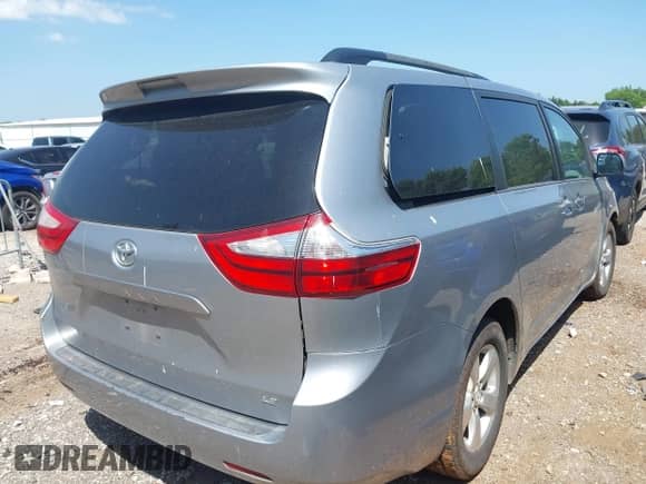 2017 Toyota Sienna LE Auto Access Seat with VIN 5TDKZ3DC4HS819137, listed as a IAAI auction lot 42750478 with Not provided miles and . Bid and sale history available at DreamBid. Image 4.