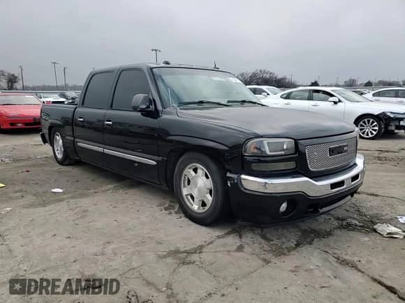 2005 GMC Sierra 1500 SLT z VIN 2GTEC13TX51146328, wystawiony jako Copart lot #43947725 z przebiegiem 350 898 mil mil oraz Szkoda całkowita • Salvage title. Historia ofert i sprzedaży dostępna na DreamBid. Obrazek 10.