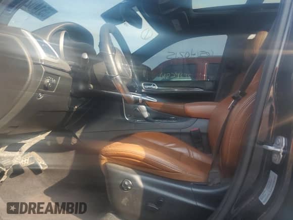 2016 Jeep Grand Cherokee SRT с VIN 1C4RJFDJXGC490918, выставлен на аукционе Copart как лот 65140215 с пробегом 92 365 миль миль и Списание • Salvage title. История ставок и продаж доступна на DreamBid. Изображение 7.