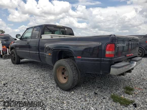 2001 Dodge 3500 с VIN 1B7MC33671J500405, выставлен на аукционе Copart как лот 65092085 с пробегом 263 966 миль миль и Чистый • Clean title. История ставок и продаж доступна на DreamBid. Изображение 2.