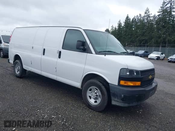 2022 Chevrolet Express Cargo with VIN 1GCWGBFP8N1220980, listed as a IAAI auction lot 41663883 with 46,235 mi miles and . Bid and sale history available at DreamBid. Image 1.