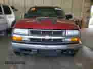 2004 Chevrolet S-10 LS z VIN 1GCDT13X04K127820, wystawiony jako Copart lot #80686315 z przebiegiem 114 224 mil mil oraz Nie do naprawy • Non repairable. Historia ofert i sprzedaży dostępna na DreamBid. Obrazek 5.