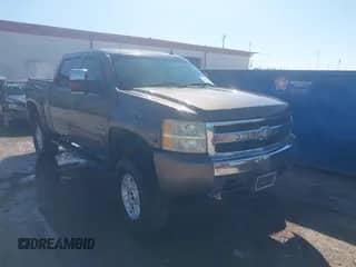 2007 Chevrolet Silverado 1500 1LT с VIN 2GCEC13J171602458, выставлен на аукционе IAAI как лот 43395210 с пробегом 276 911 миль миль и . История ставок и продаж доступна на DreamBid. Изображение 1.