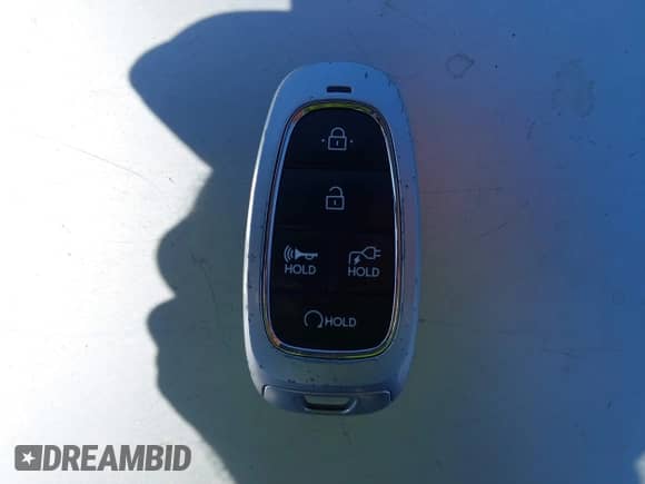 2024 Hyundai Ioniq 5 SE z VIN KM8KM4DE3RU335491, wystawiony jako IAAI lot #42570175 z przebiegiem 11 072 mil mil oraz . Historia ofert i sprzedaży dostępna na DreamBid. Obrazek 11.