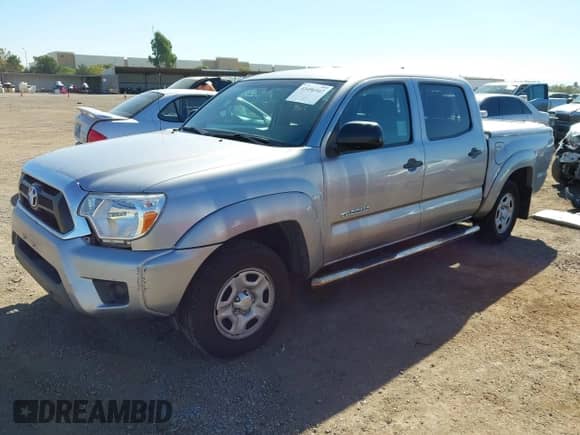 2015 Toyota Tacoma with VIN 5TFJX4CN3FX064922, listed as a IAAI auction lot 43496542 with 150,266 mi miles and . Bid and sale history available at DreamBid. Image 18.