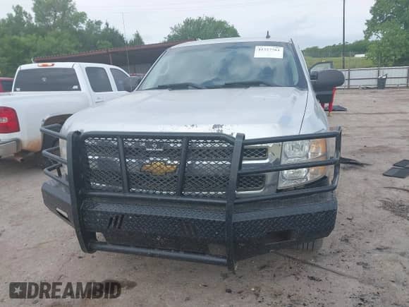 2013 Chevrolet Silverado 1500 LT with VIN 3GCPKSE71DG359708, listed as a IAAI auction lot 42327761 with 270,108 mi miles and . Bid and sale history available at DreamBid. Image 12.