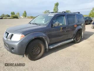 2010 Nissan Pathfinder SE with VIN 5N1AR1NB0AC615315, listed as a Copart auction lot 70885995 with 111,940 mi miles and Salvage title. Bid and sale history available at DreamBid. Image 1.