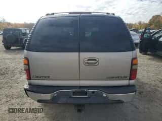 2000 Chevrolet Tahoe LS with VIN 1GNEK13T7YJ108639, listed as a Copart auction lot 82757995 with 168,283 mi miles and Clean title. Bid and sale history available at DreamBid. Image 6.