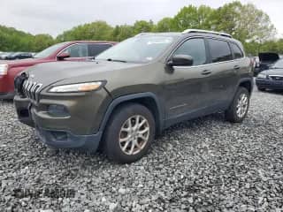 2016 Jeep Cherokee Latitude с VIN 1C4PJMCB5GW119427, выставлен на аукционе Copart как лот 56969345 с пробегом 112 266 миль миль и Списание • Salvage title. История ставок и продаж доступна на DreamBid. Изображение 1.