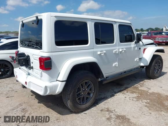 2022 Jeep Wrangler Unlimited Sahara с VIN 1C4HJXEN9NW190351, выставлен на аукционе IAAI как лот 43276058 с пробегом 40 794 миль миль и . История ставок и продаж доступна на DreamBid. Изображение 4.