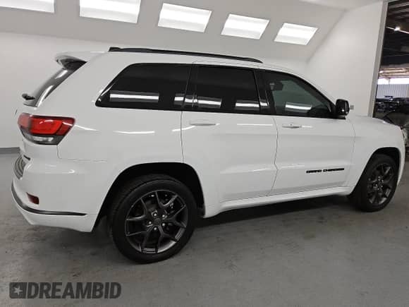 2019 Jeep Grand Cherokee Limited X with VIN 1C4RJFBG6KC628857, listed as a Copart auction lot 82140925 with 64,875 mi miles and Clean title. Bid and sale history available at DreamBid. Image 3.