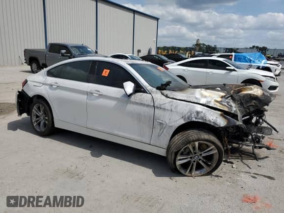 2017 BMW 4 Series 440i with VIN WBA4E3C55HG187098, listed as a Copart auction lot 50761545 with Not provided miles and Salvage title. Bid and sale history available at DreamBid. Image 4.