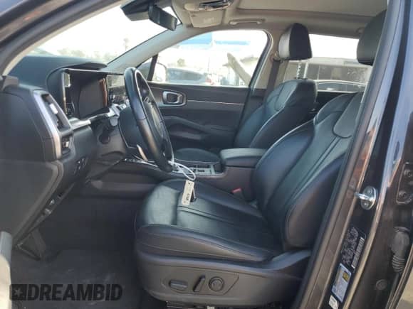 2023 Kia Sorento EX with VIN KNDRH4LG4P5175722, listed as a Copart auction lot 80898315 with 26,957 mi miles and Salvage title. Bid and sale history available at DreamBid. Image 7.