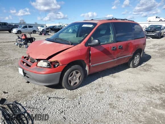 1997 Dodge Caravan with VIN 2B4FP2535VR295904, listed as a Copart auction lot 81189464 with 228,315 mi miles and Salvage title. Bid and sale history available at DreamBid. Image 1.