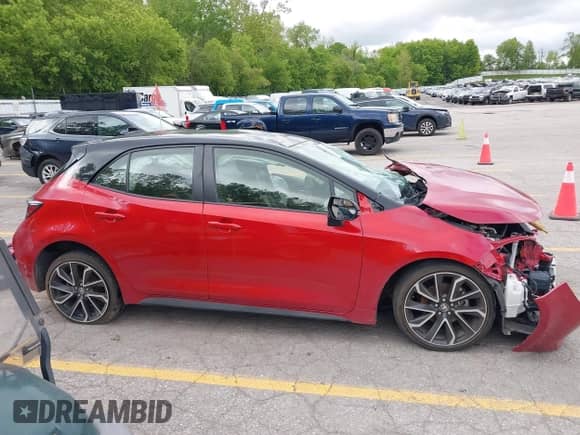 2021 Toyota Corolla XSE с VIN JTNA4MBE9M3140914, выставлен на аукционе IAAI как лот 42336457 с пробегом Не указан миль и . История ставок и продаж доступна на DreamBid. Изображение 14.