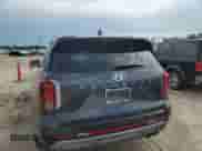 2024 Hyundai Palisade SEL z VIN KM8R44GE8RU690487, wystawiony jako Copart lot #64843604 z przebiegiem 8 060 mil mil oraz Szkoda całkowita • Salvage title. Historia ofert i sprzedaży dostępna na DreamBid. Obrazek 6.