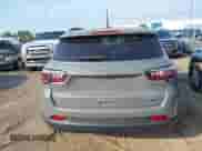 2023 Jeep Compass Latitude с VIN 3C4NJDBN7PT520731, выставлен на аукционе IAAI как лот 42964857 с пробегом 12 861 миль миль и . История ставок и продаж доступна на DreamBid. Изображение 16.