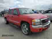 2005 GMC Sierra 1500 SLT z VIN 2GTEC13T351177047, wystawiony jako Copart lot #53577335 z przebiegiem 77 932 mil mil oraz Szkoda całkowita • Salvage title. Historia ofert i sprzedaży dostępna na DreamBid. Obrazek 4.