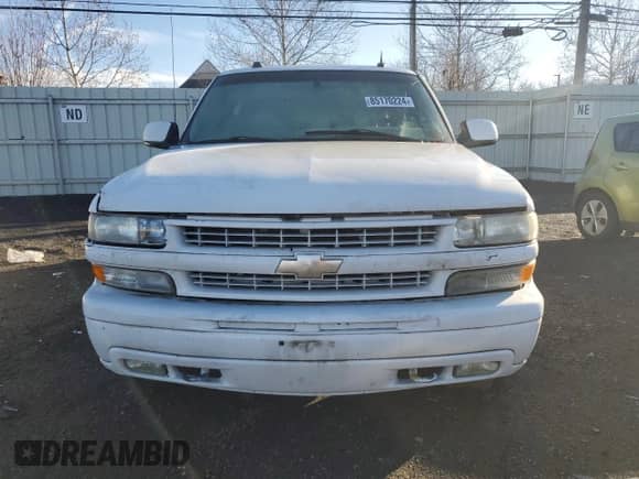 2004 Chevrolet Suburban Z71 z VIN 3GNFK16Z54G123477, wystawiony jako Copart lot #85170224 z przebiegiem Nie podano mil oraz Czysty tytuł • Clean title. Historia ofert i sprzedaży dostępna na DreamBid. Obrazek 5.