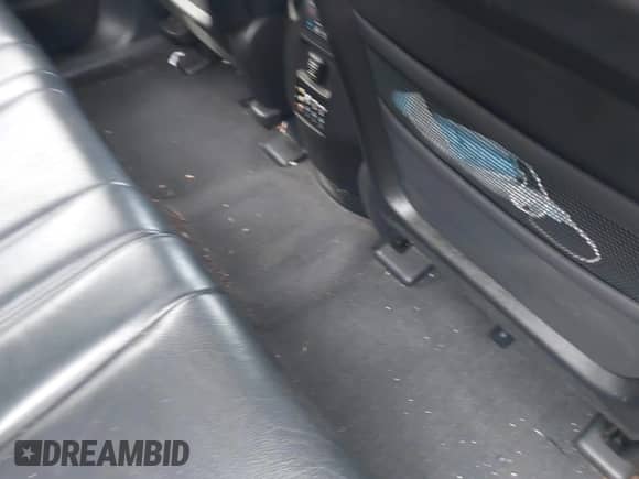 2010 Honda Pilot Touring с VIN 5FNYF4H97AB020406, выставлен на аукционе IAAI как лот 43138616 с пробегом 115 364 миль миль и . История ставок и продаж доступна на DreamBid. Изображение 8.