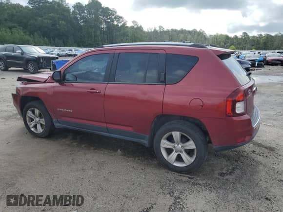 2015 Jeep Compass High Altitude with VIN 1C4NJCEA0FD400115, listed as a Copart auction lot 60698665 with 160,992 mi miles and Salvage title. Bid and sale history available at DreamBid. Image 2.