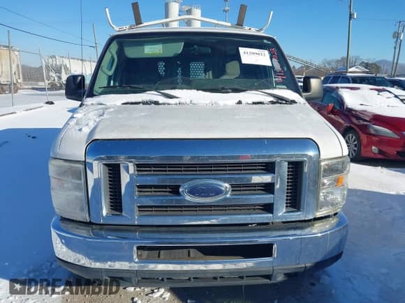 2012 Ford Econoline Cargo Recreational with VIN 1FTNE2EW9CDB05469, listed as a IAAI auction lot 41209022 with 162,890 mi miles and . Bid and sale history available at DreamBid. Image 12.