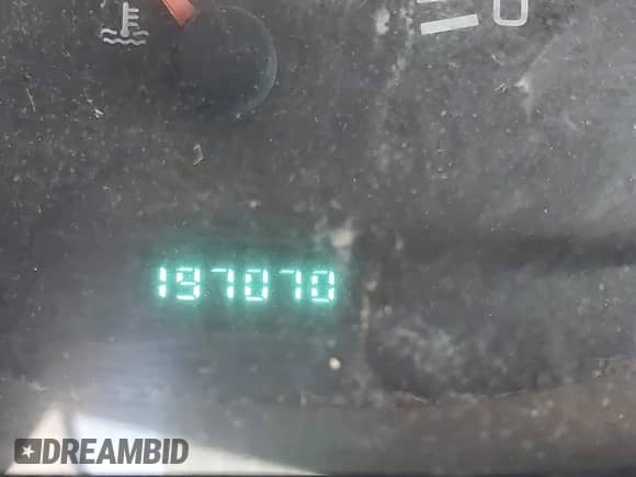 2000 Dodge RAM with VIN 3B6KC26Z9YM220266, listed as a IAAI auction lot 41279065 with 197,070 mi miles and . Bid and sale history available at DreamBid. Image 16.