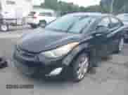 2011 Hyundai Elantra Limited z VIN KMHDH4AEXBU096139, wystawiony jako IAAI lot #42698468 z przebiegiem Nie podano mil oraz . Historia ofert i sprzedaży dostępna na DreamBid. Obrazek 17.