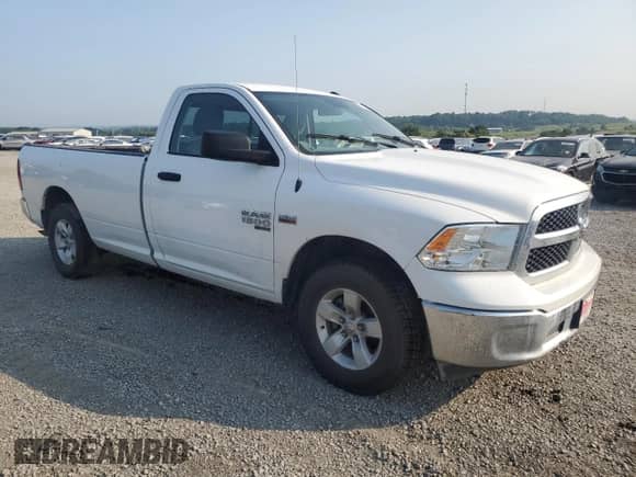 2019 Ram 1500 Tradesman z VIN 3C6JR6DT4KG506079, wystawiony jako Copart lot #64277415 z przebiegiem 254 767 mil mil oraz Szkoda całkowita • Salvage title. Historia ofert i sprzedaży dostępna na DreamBid. Obrazek 4.