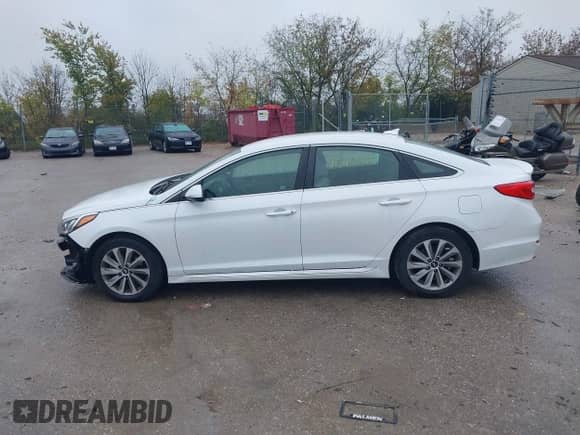 2016 Hyundai Sonata Sport с VIN 5NPE34AF4GH294524, выставлен на аукционе IAAI как лот 43420775 с пробегом 164 023 миль миль и . История ставок и продаж доступна на DreamBid. Изображение 14.