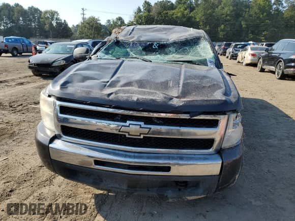 2011 Chevrolet Silverado 1500 LS z VIN 3GCPCREA4BG101987, wystawiony jako Copart lot #80147265 z przebiegiem 175 913 mil mil oraz Szkoda całkowita • Salvage title. Historia ofert i sprzedaży dostępna na DreamBid. Obrazek 5.