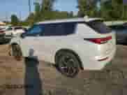 2024 Mitsubishi Outlander SEL с VIN JA4J4WA84RZ023932, выставлен на аукционе Copart как лот 71789095 с пробегом 24 300 миль миль и Списание • Salvage title. История ставок и продаж доступна на DreamBid. Изображение 2.