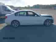 2015 BMW 3 Series 320i xDrive с VIN WBA3C3C58FK201605, выставлен на аукционе IAAI как лот 43098809 с пробегом 145 647 миль миль и . История ставок и продаж доступна на DreamBid. Изображение 13.